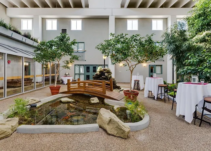 Heritage Inn Hotel & Convention Centre - Taber