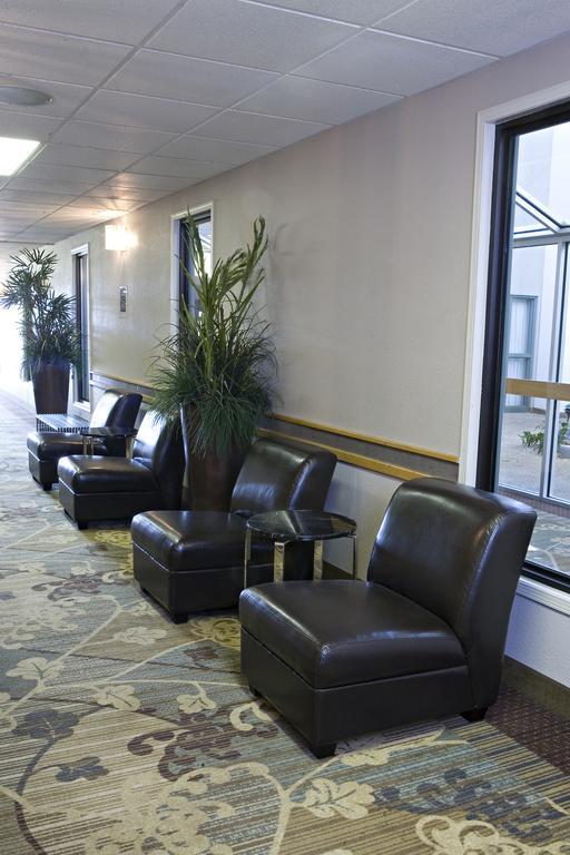 Hotel Heritage & Convention Centre - Taber